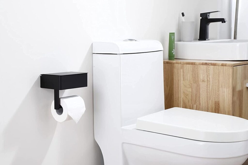 Het tijdperk van toiletpapier loopt ten einde, nu steeds meer mensen kiezen voor efficiëntere alternatieven.